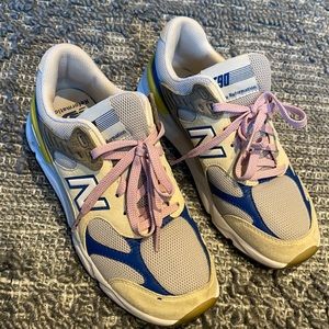 New Balance X-90 WMNS Size US 7.0